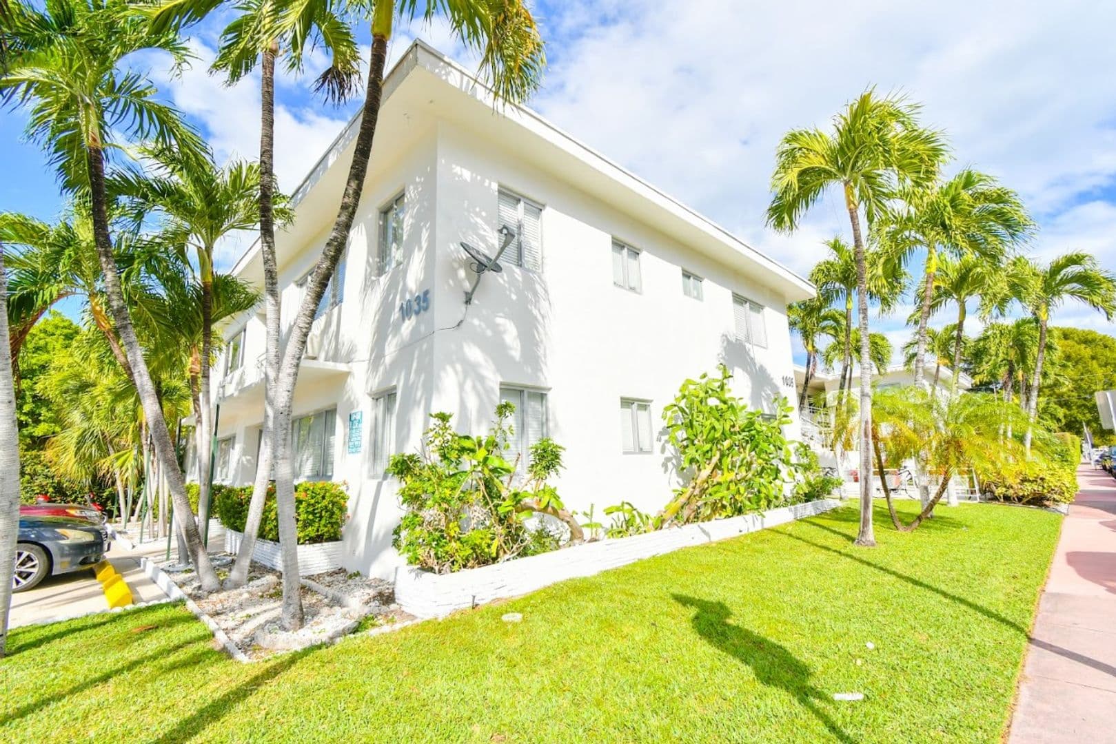 Miami Beach Apartment: 1035 9th St