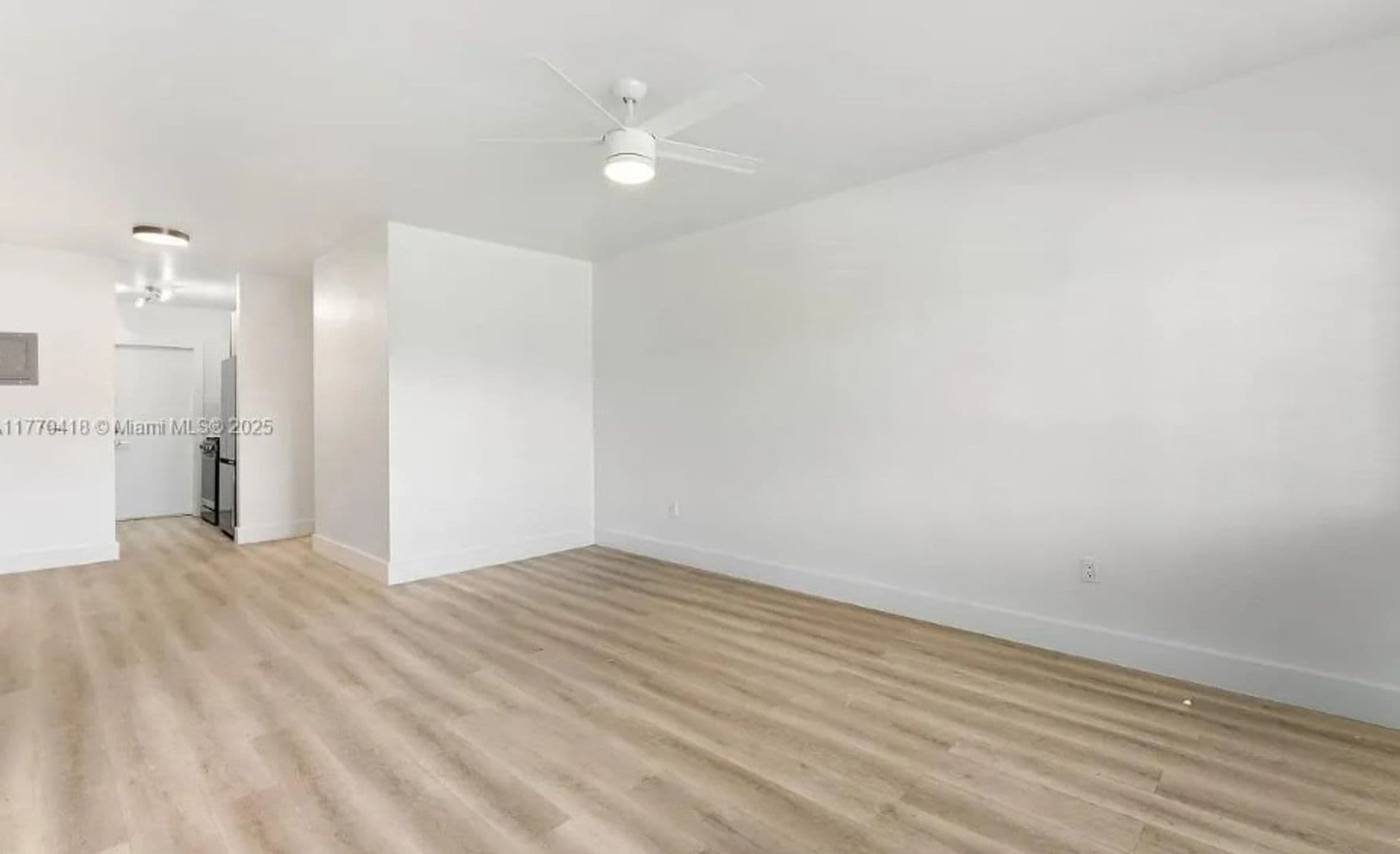 Miami Beach Apartment: 1038 11th Street