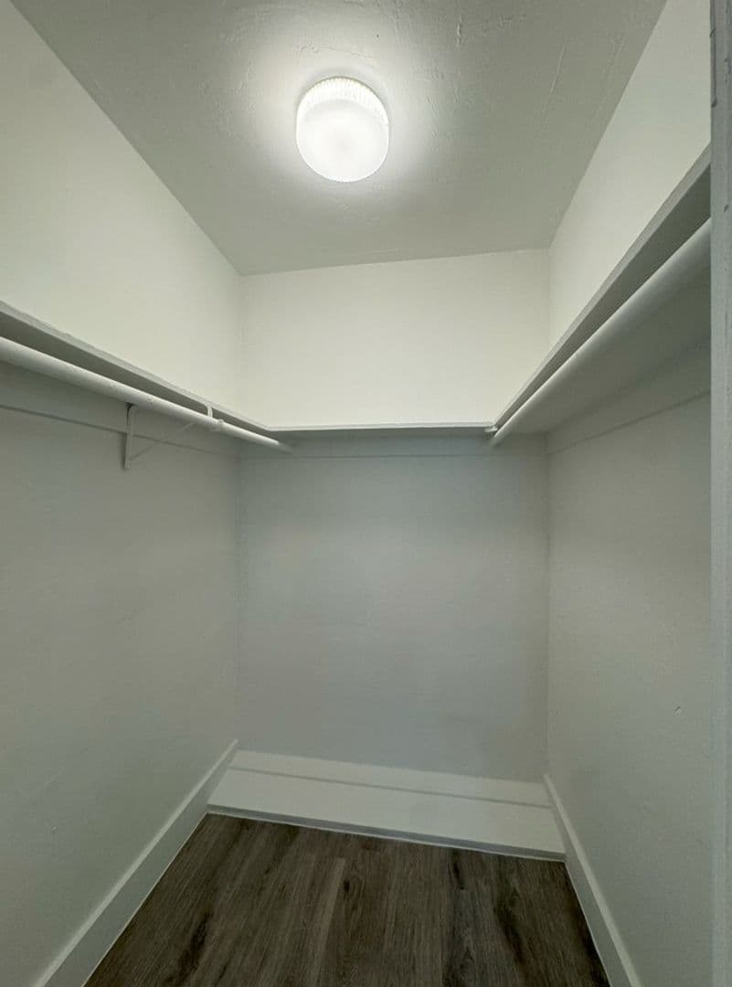 Miami Beach Apartment: 1035 9th St