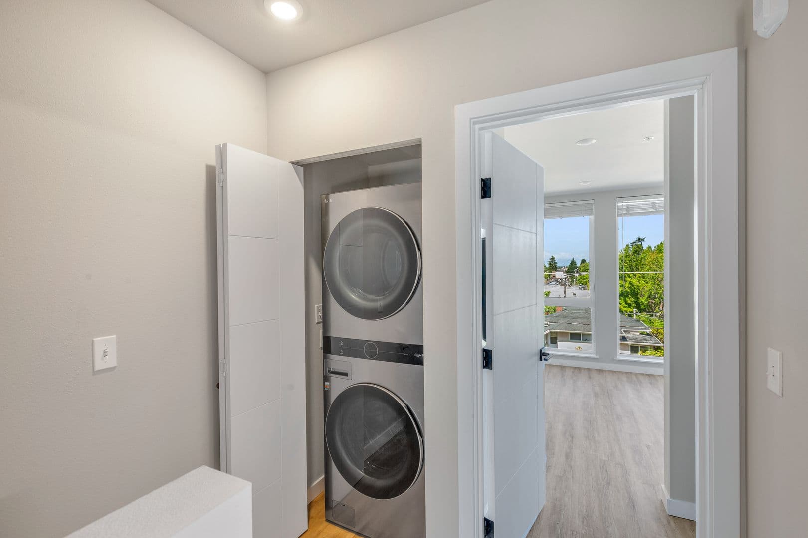 Seattle Townhome: 416 NW 65th St.