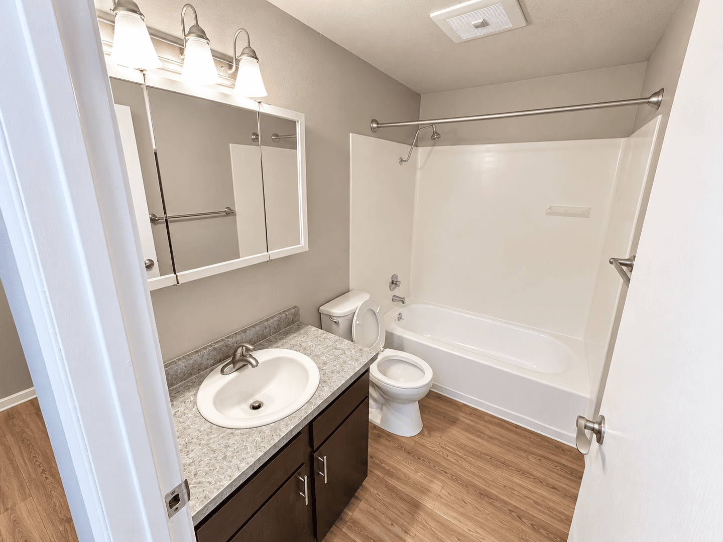 Bellevue Apartment: 14260 SE 18th ST