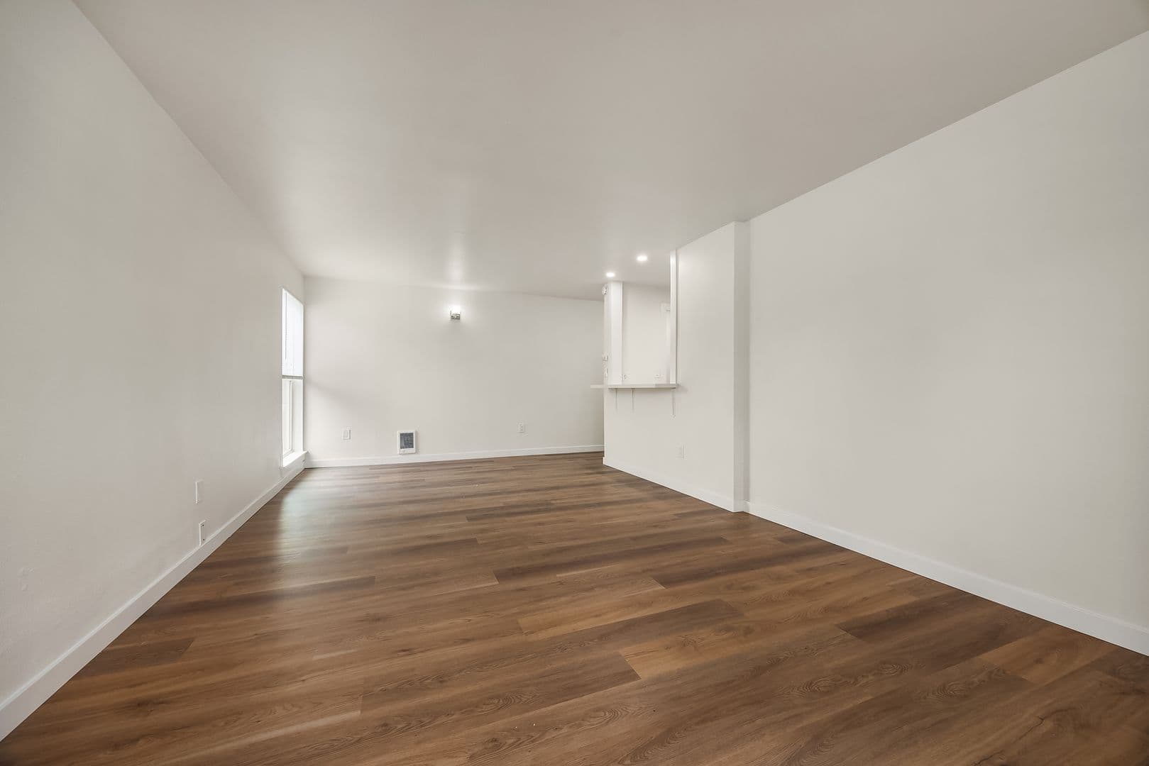 Seattle Apartment: 8801 9th AVE SW