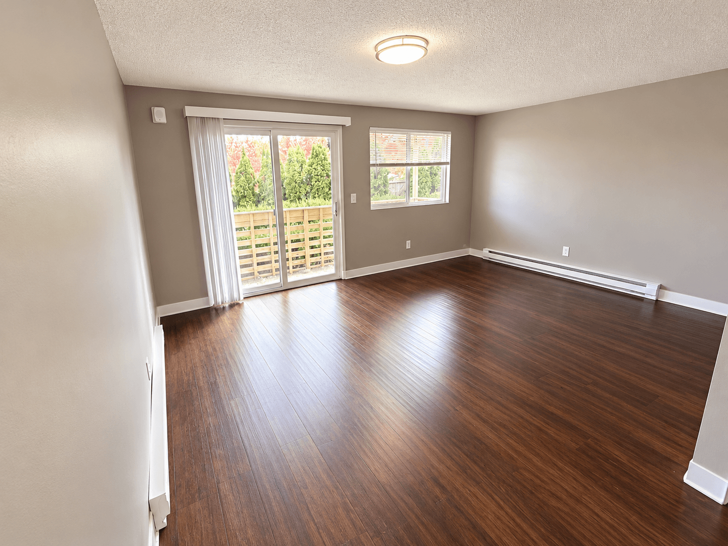 Bellevue Apartment: 13001 SE 28th PL