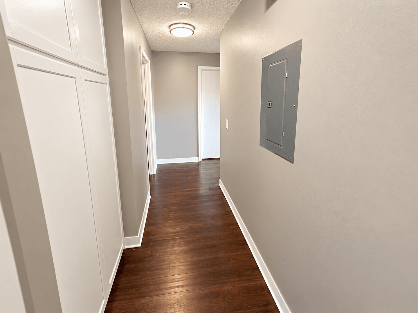 Bellevue Apartment: 13001 SE 28th PL