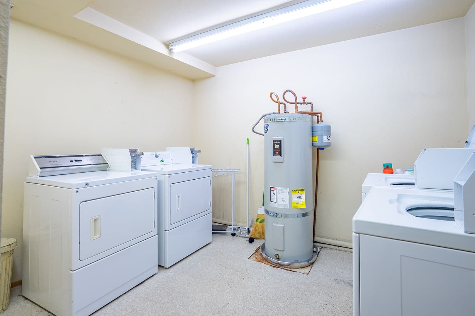 Seattle Apartment: 201 NW 39th St