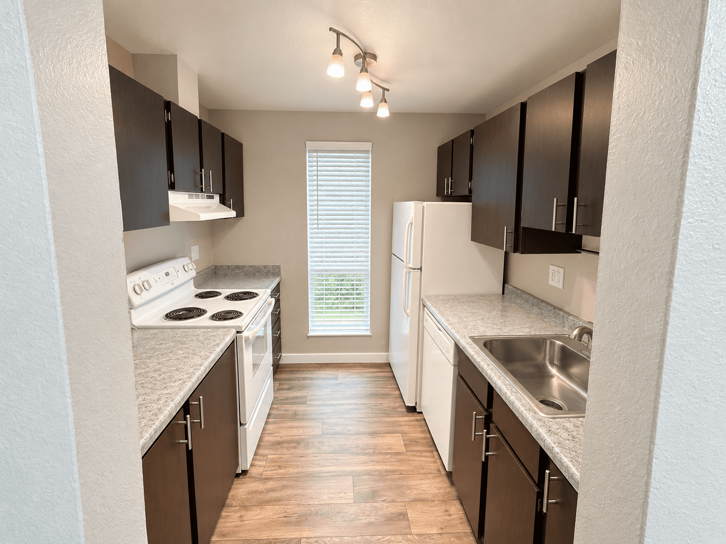 Bellevue Apartment: 14260 SE 18th ST