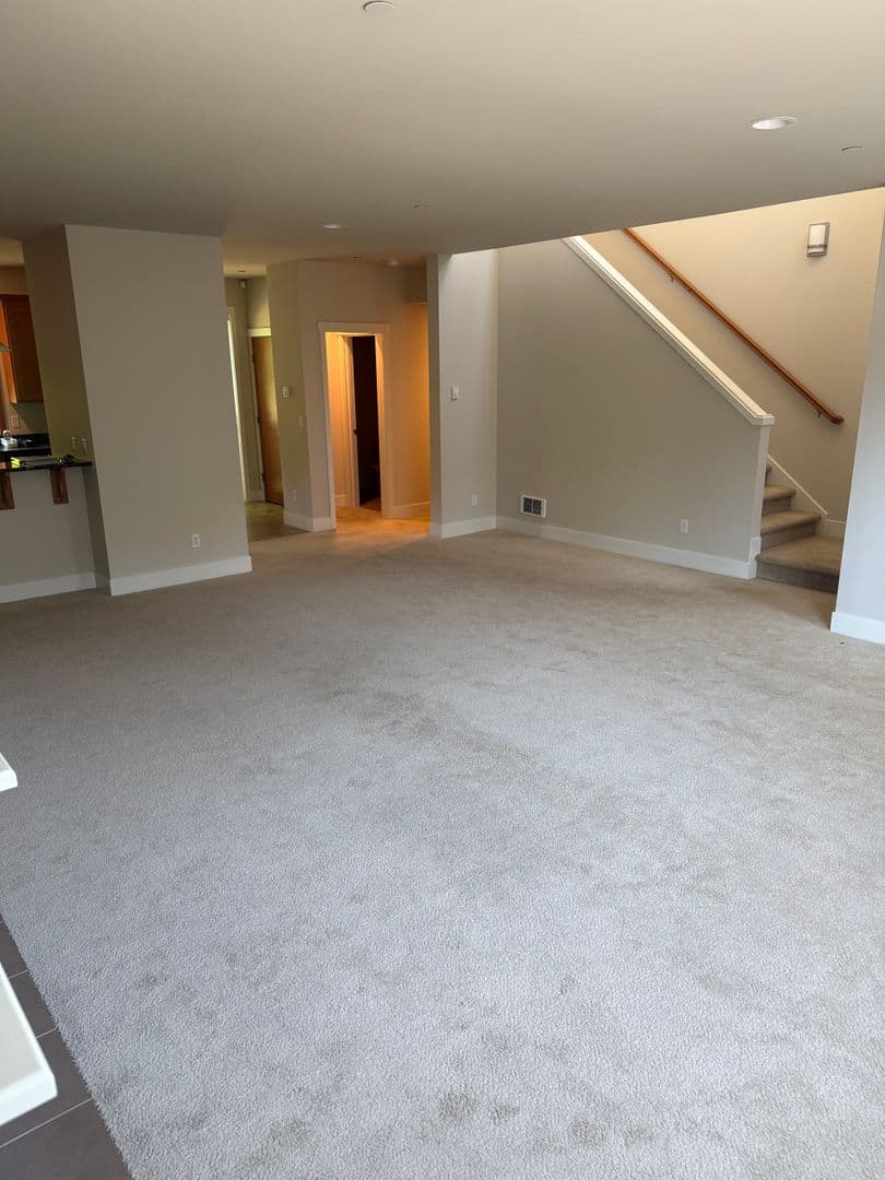 Sammamish Apartment: 23620 SE 48th Street