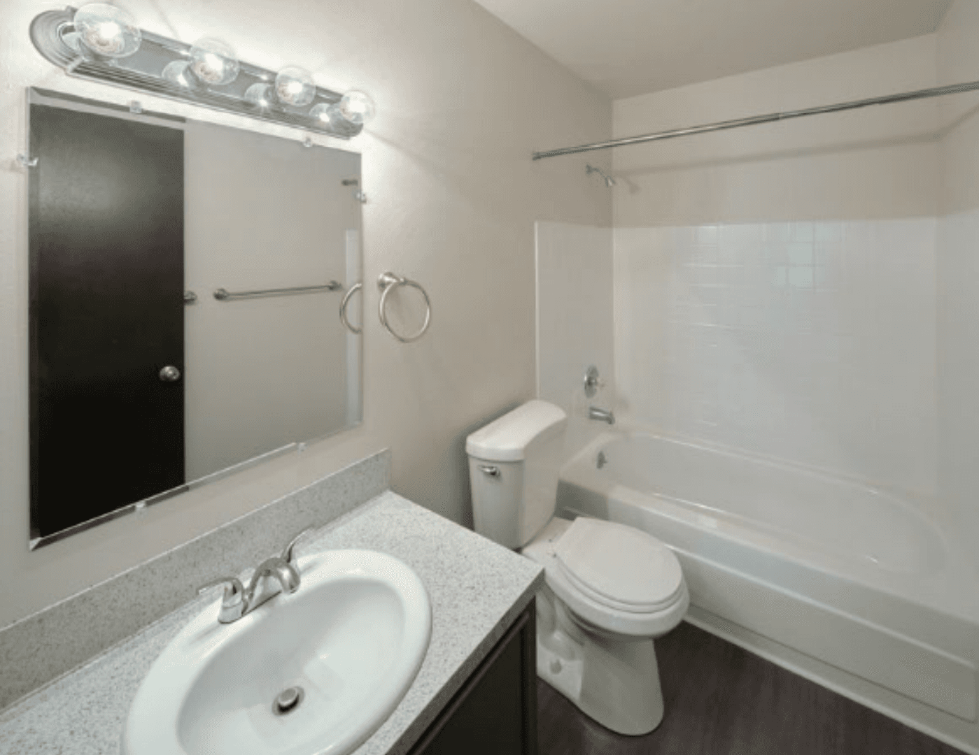 Seattle Apartment: 900 SW Holden Street