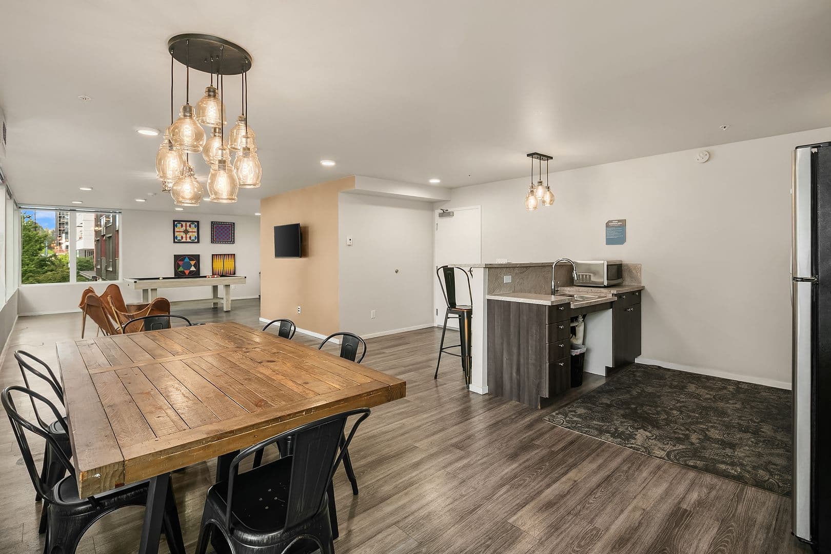Redmond Apartment: 16210 NE 80th St