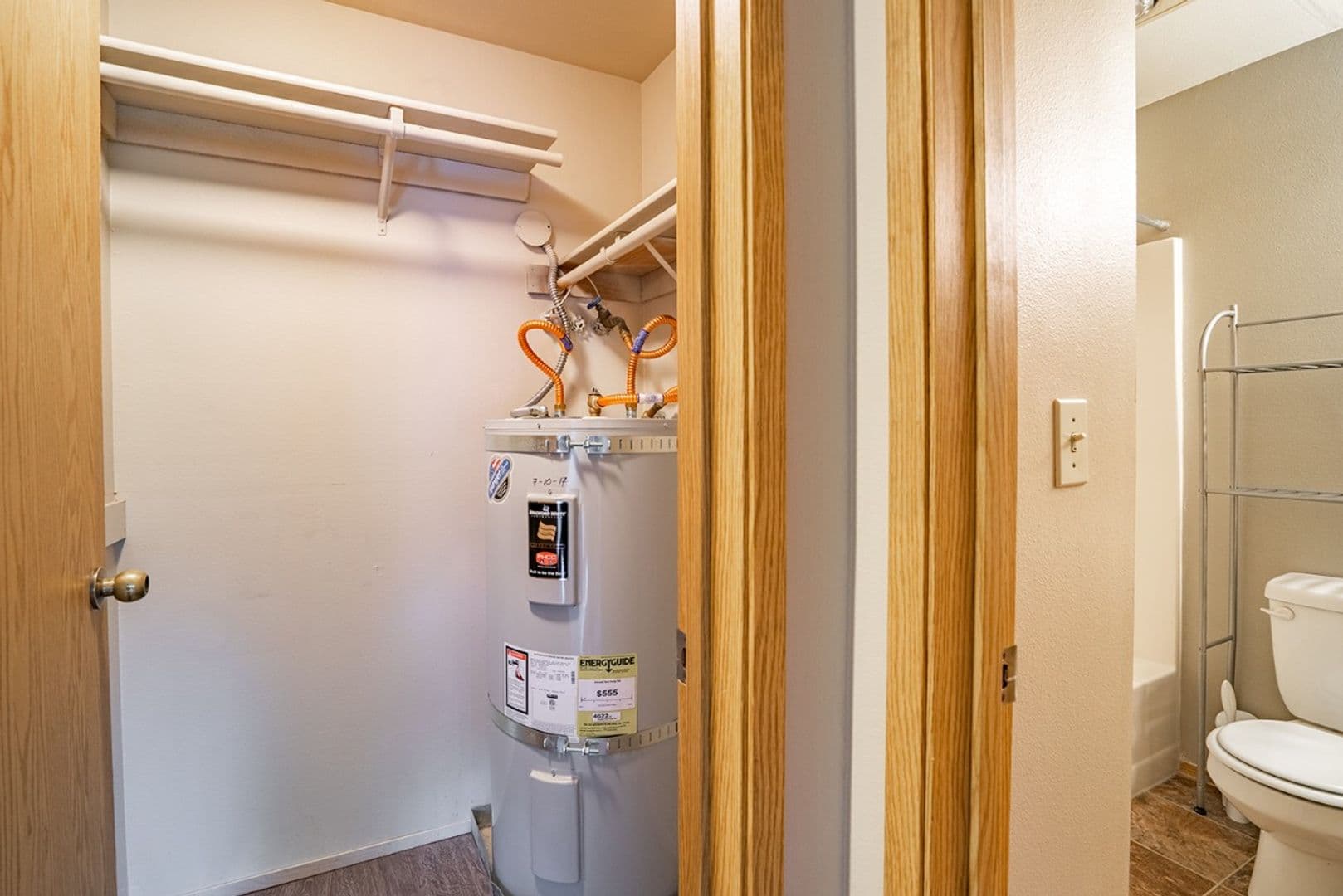Seattle Apartment: 201 NW 39th St