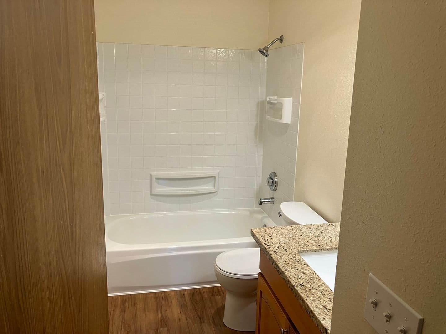 Bothell Apartment: 10730 Beardslee Blvd