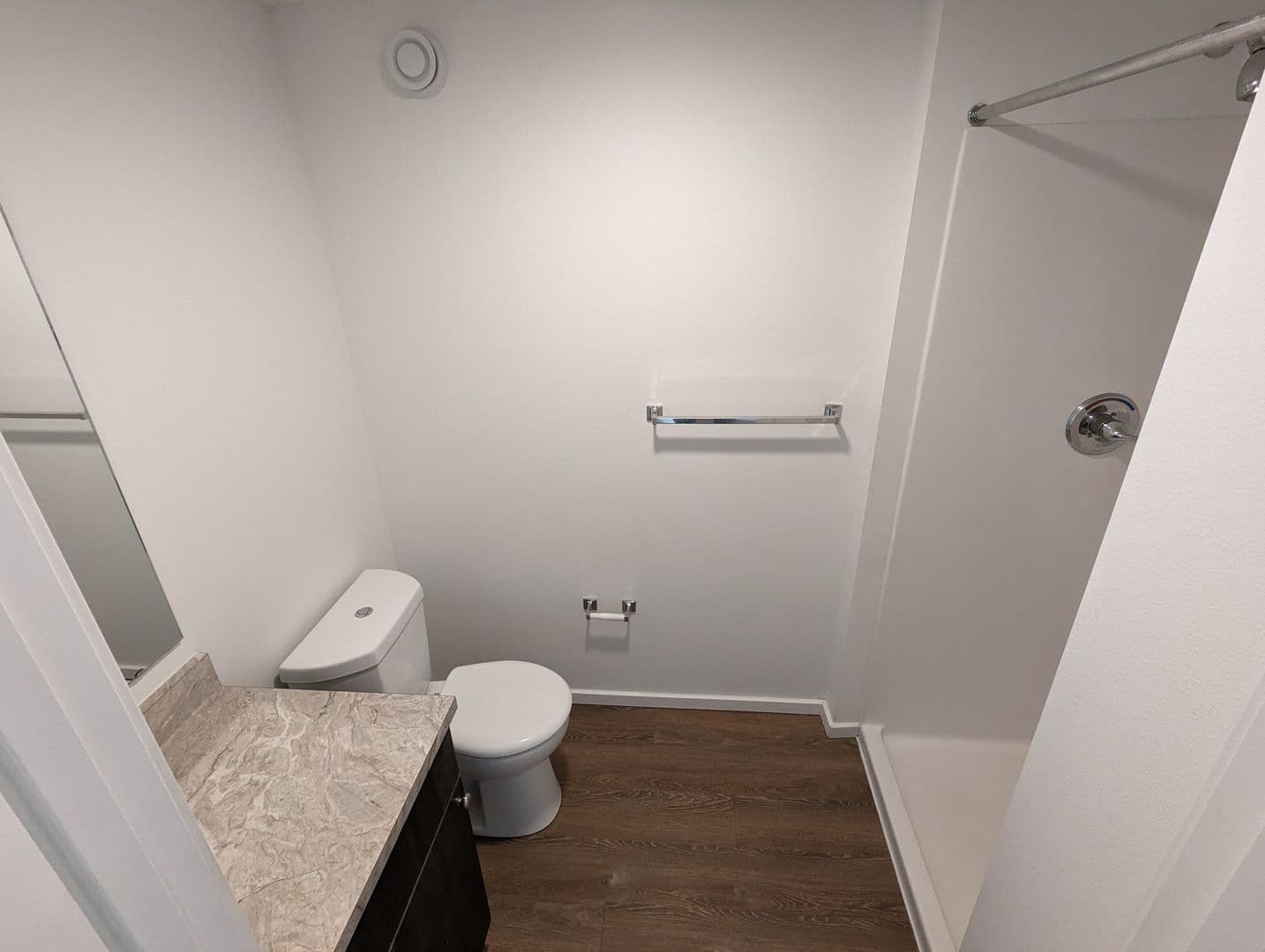 Redmond Apartment: 16210 NE 80th St