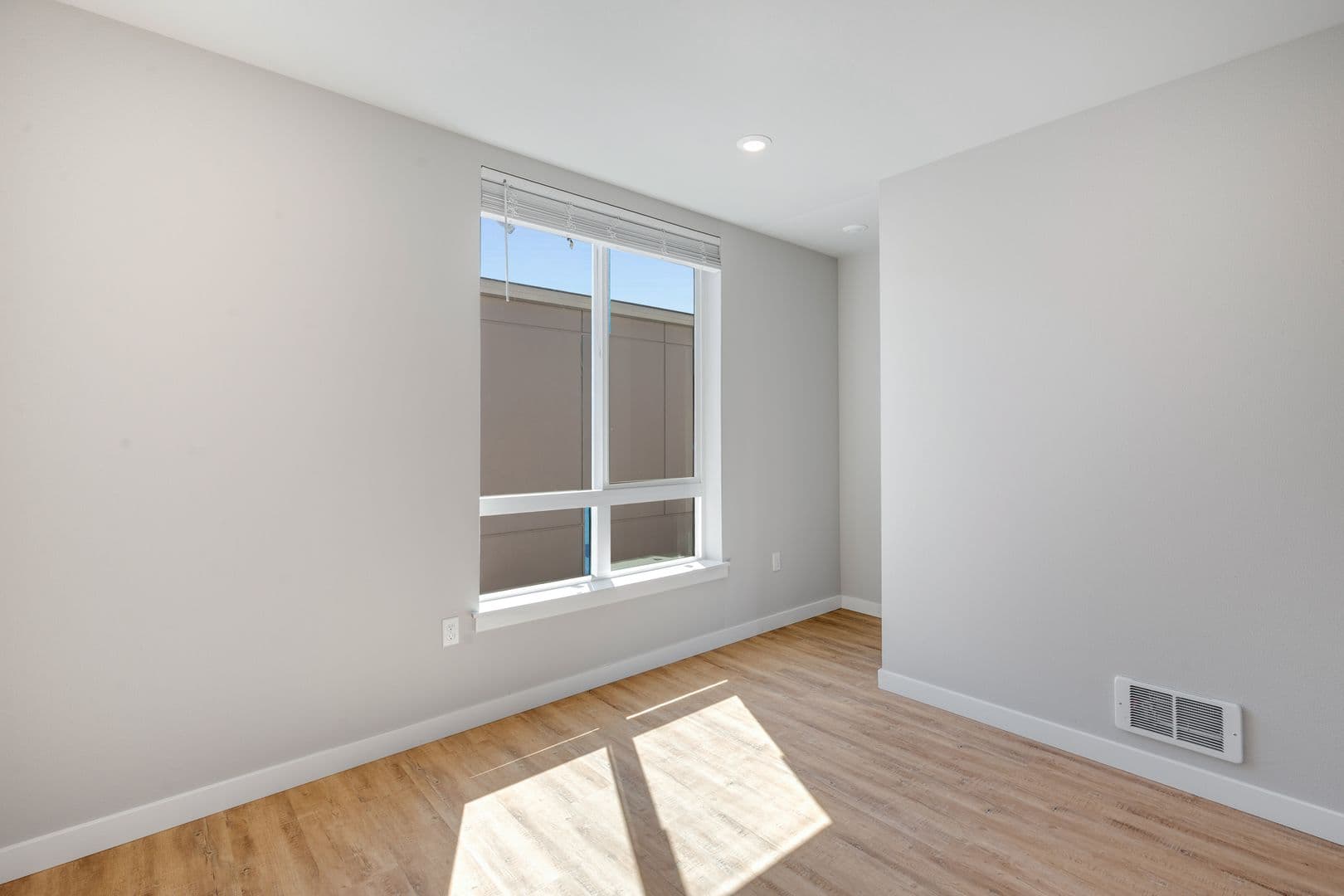 Seattle Townhome: 416 NW 65th St.