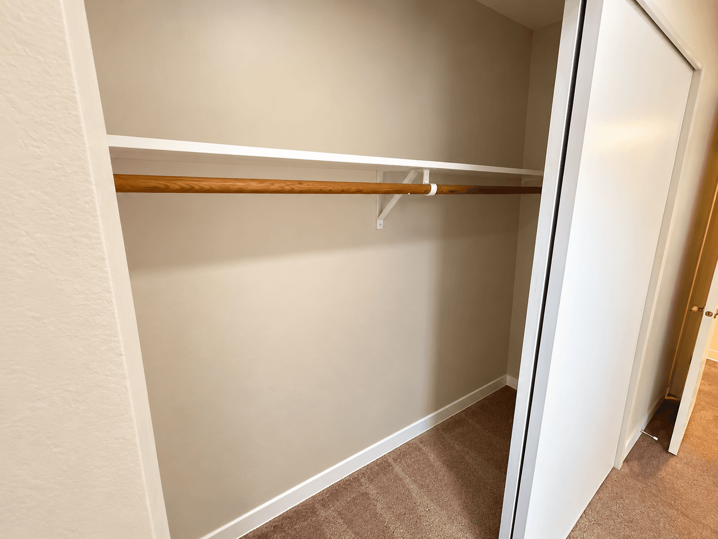Bellevue Apartment: 13001 SE 28th PL