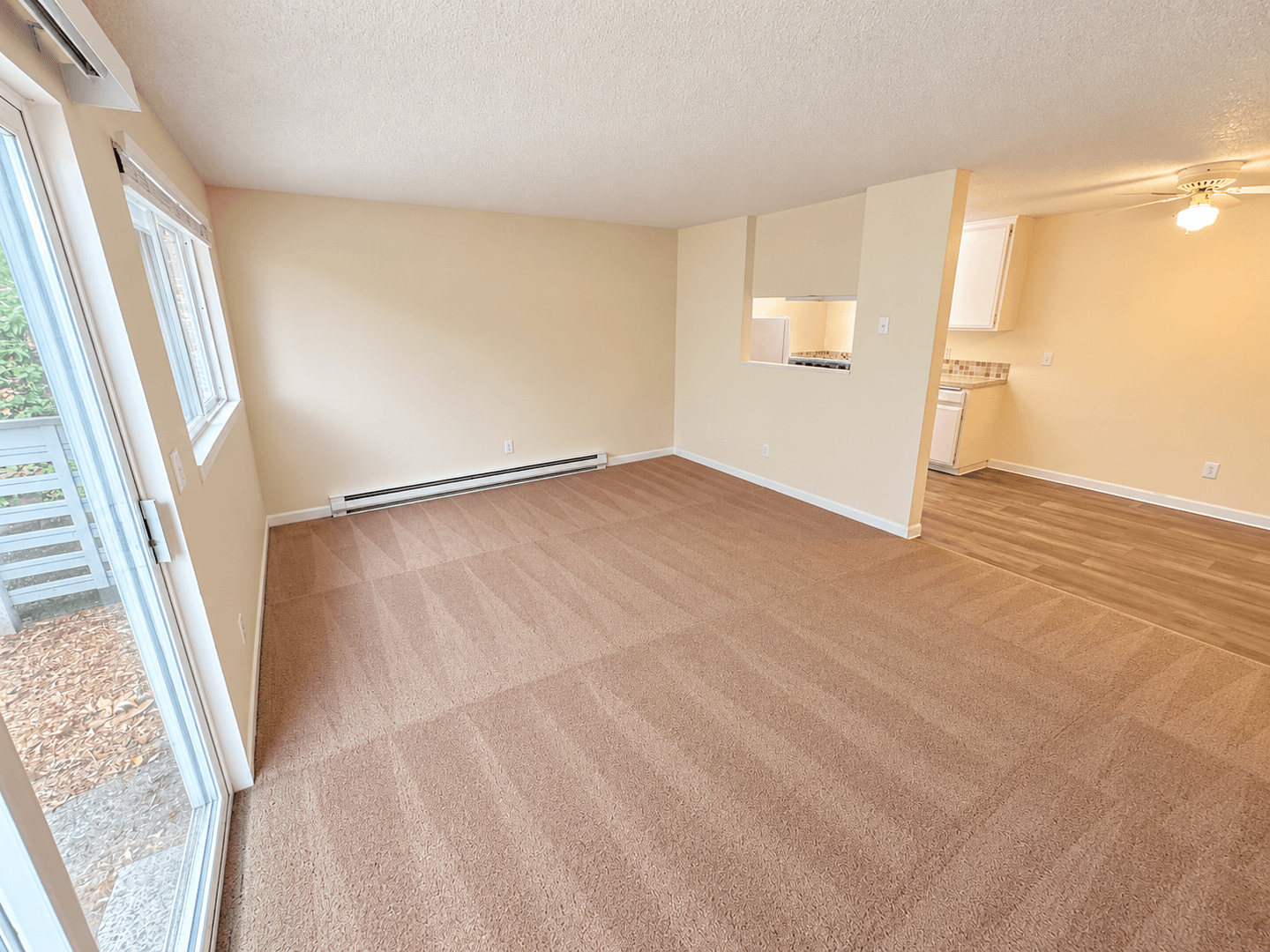 Bellevue Apartment: 13001 SE 28th PL