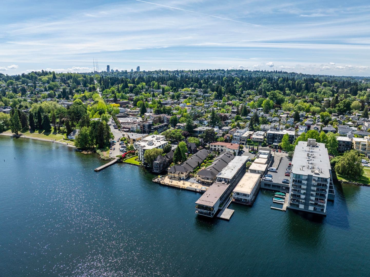 Seattle Apartment: 2012 43rd Ave E