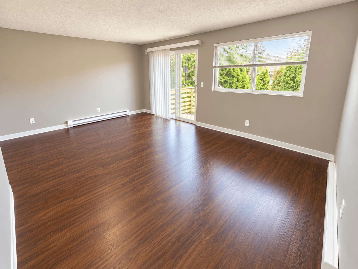 Bellevue Apartment: 13001 SE 28th PL