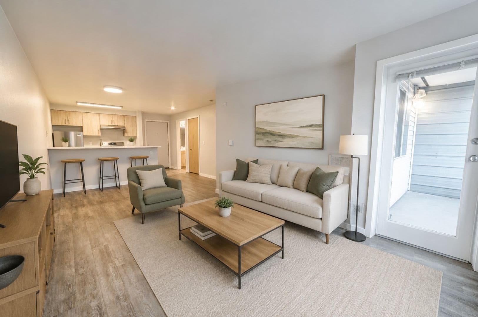 Seattle Apartment: 3230 SW Avalon Way