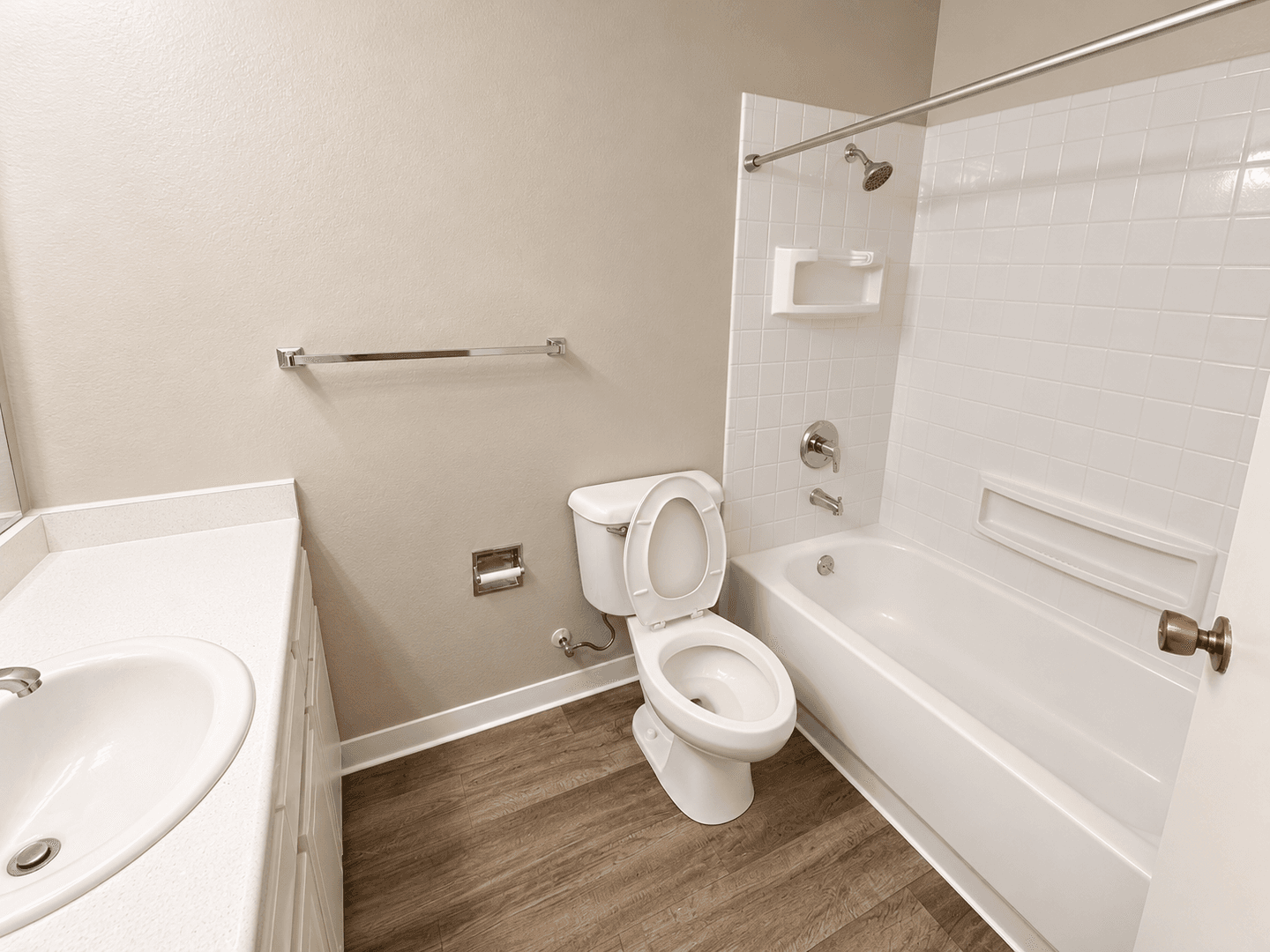Bellevue Apartment: 13001 SE 28th PL