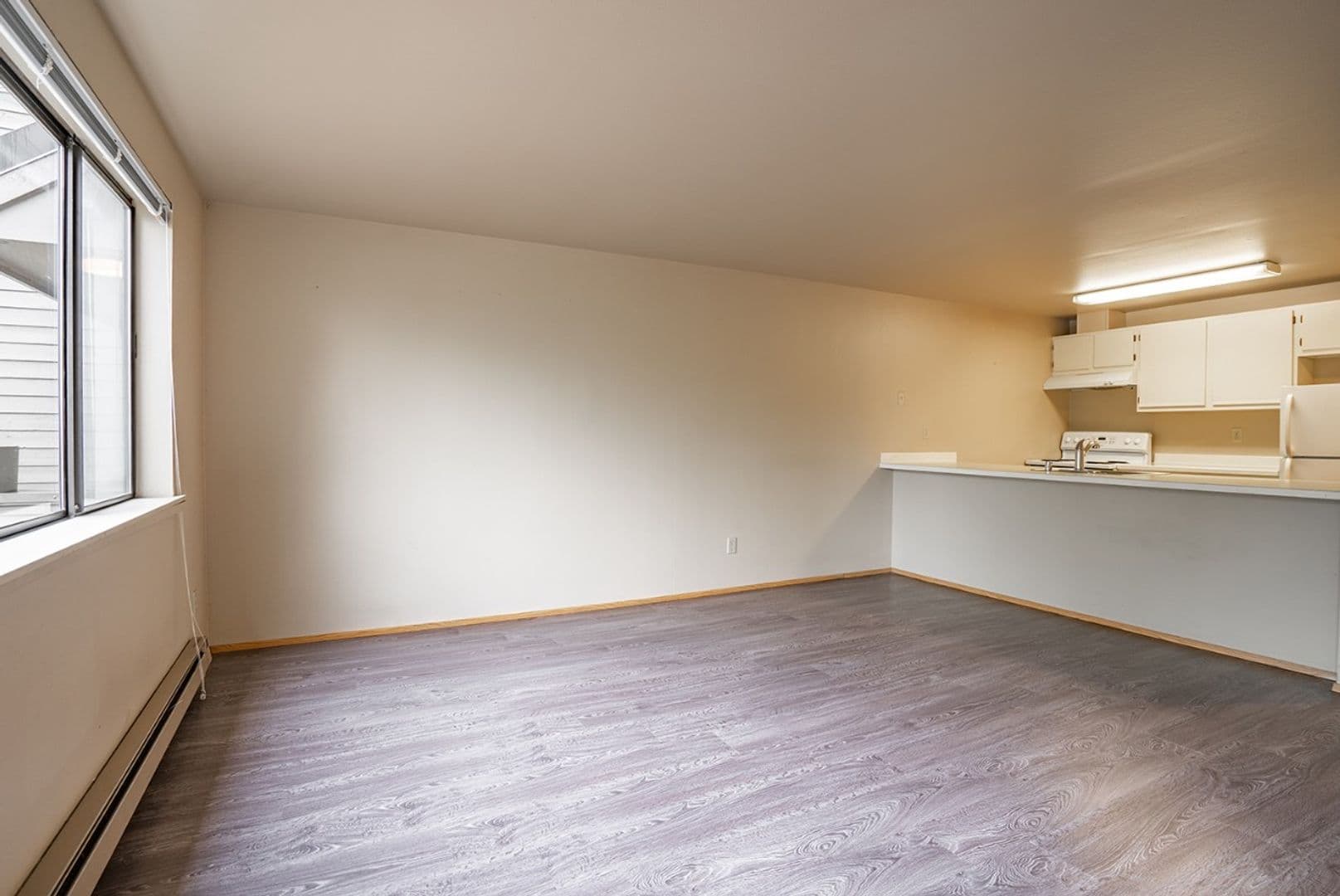 Seattle Apartment: 201 NW 39th St