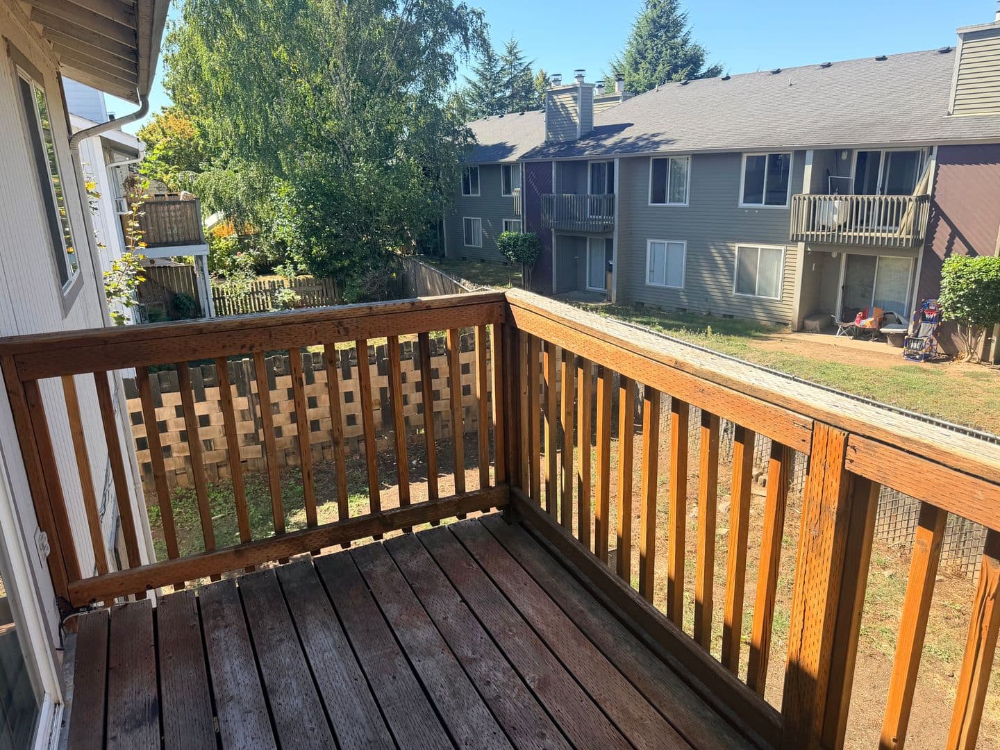 BEAVERTON Apartment: 9765 SW LOOKOUT TERR.