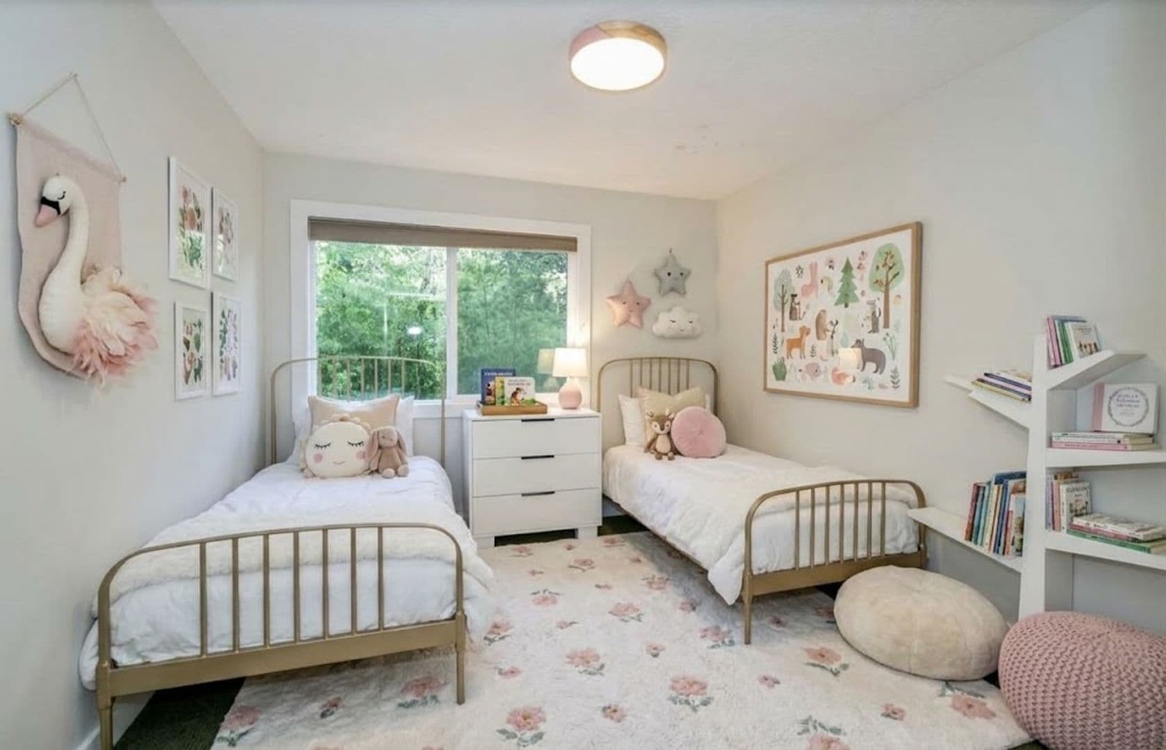 PORTLAND House: 3108 SW BENNINGTON DRIVE