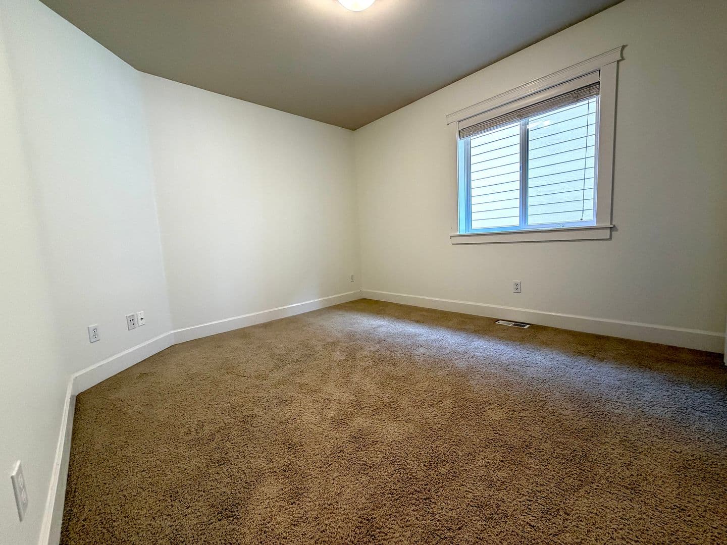 TIGARD House: 16224 SW POLLARD LANE