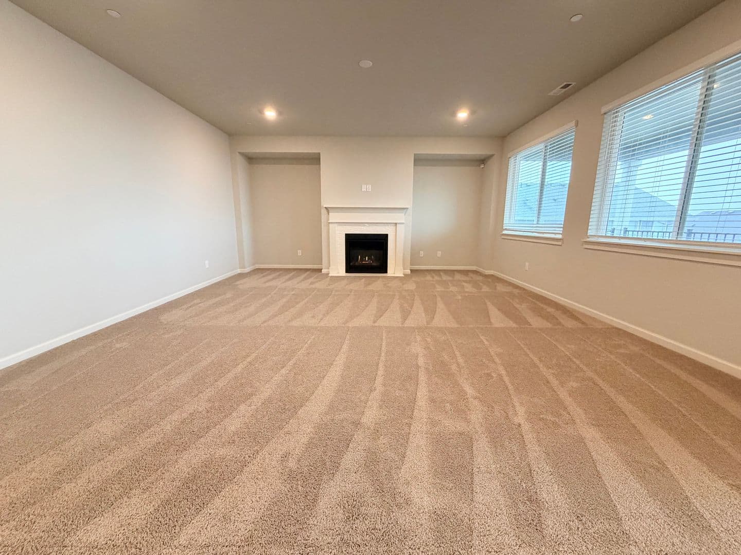 PORTLAND House: 15556 SE FLAVEL ST.