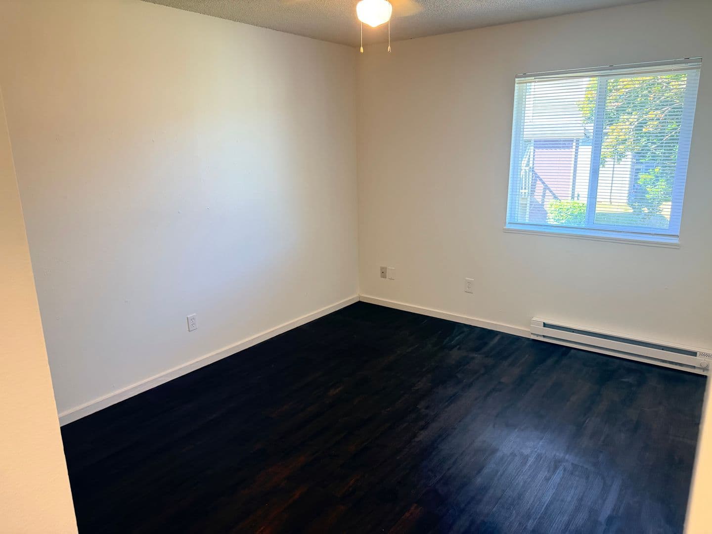 BEAVERTON Apartment: 9765 SW LOOKOUT TERR.
