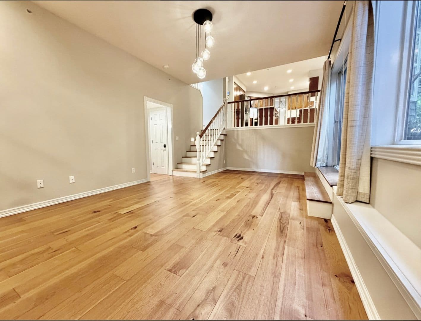 TUALATIN House: 7424 SW TENINO LANE