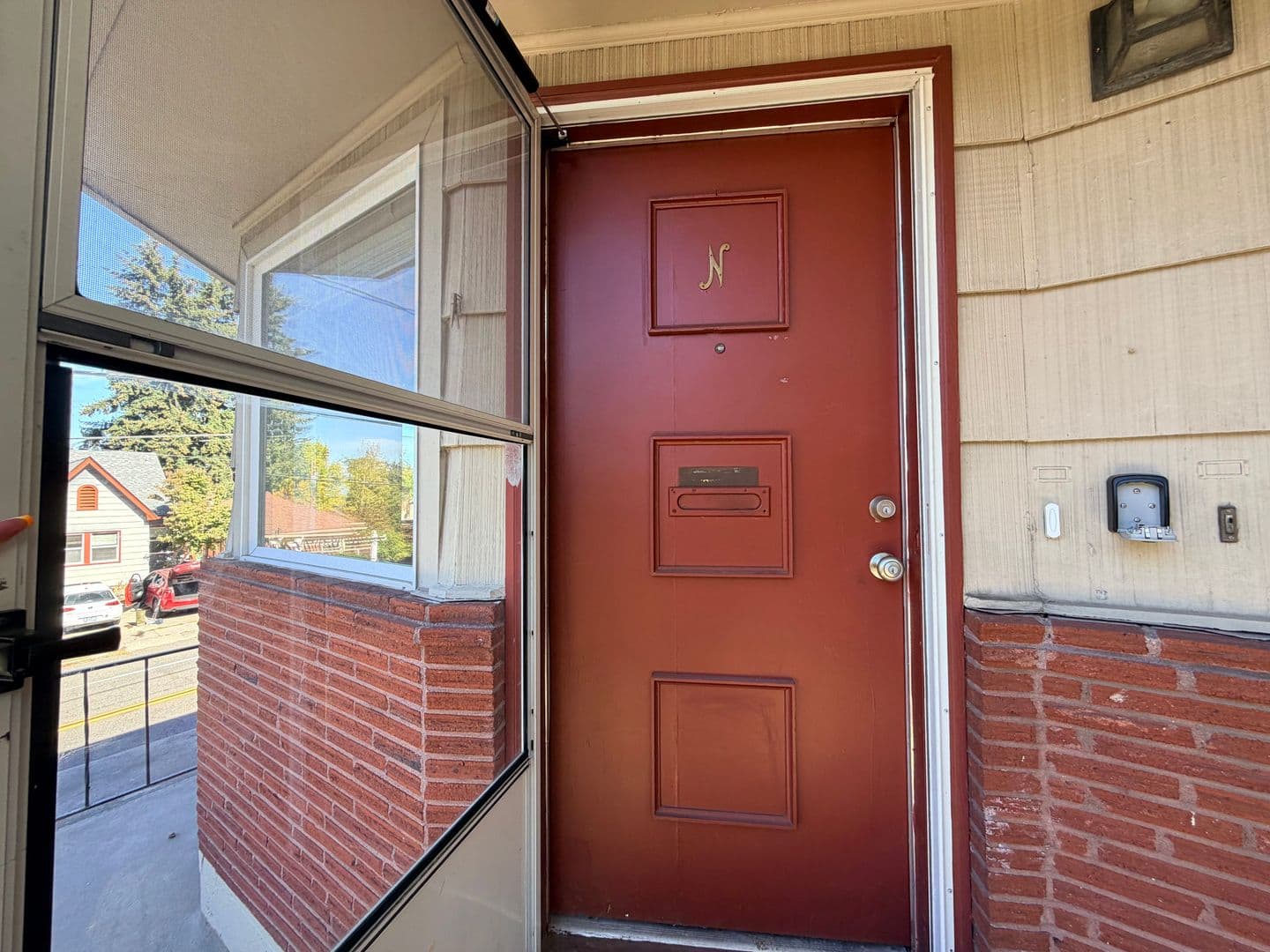 PORTLAND Apartment: 6634 E BURNSIDE #A-N