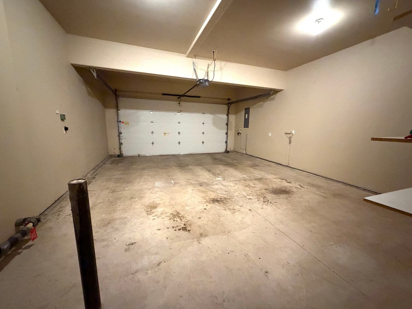 TIGARD House: 16224 SW POLLARD LANE