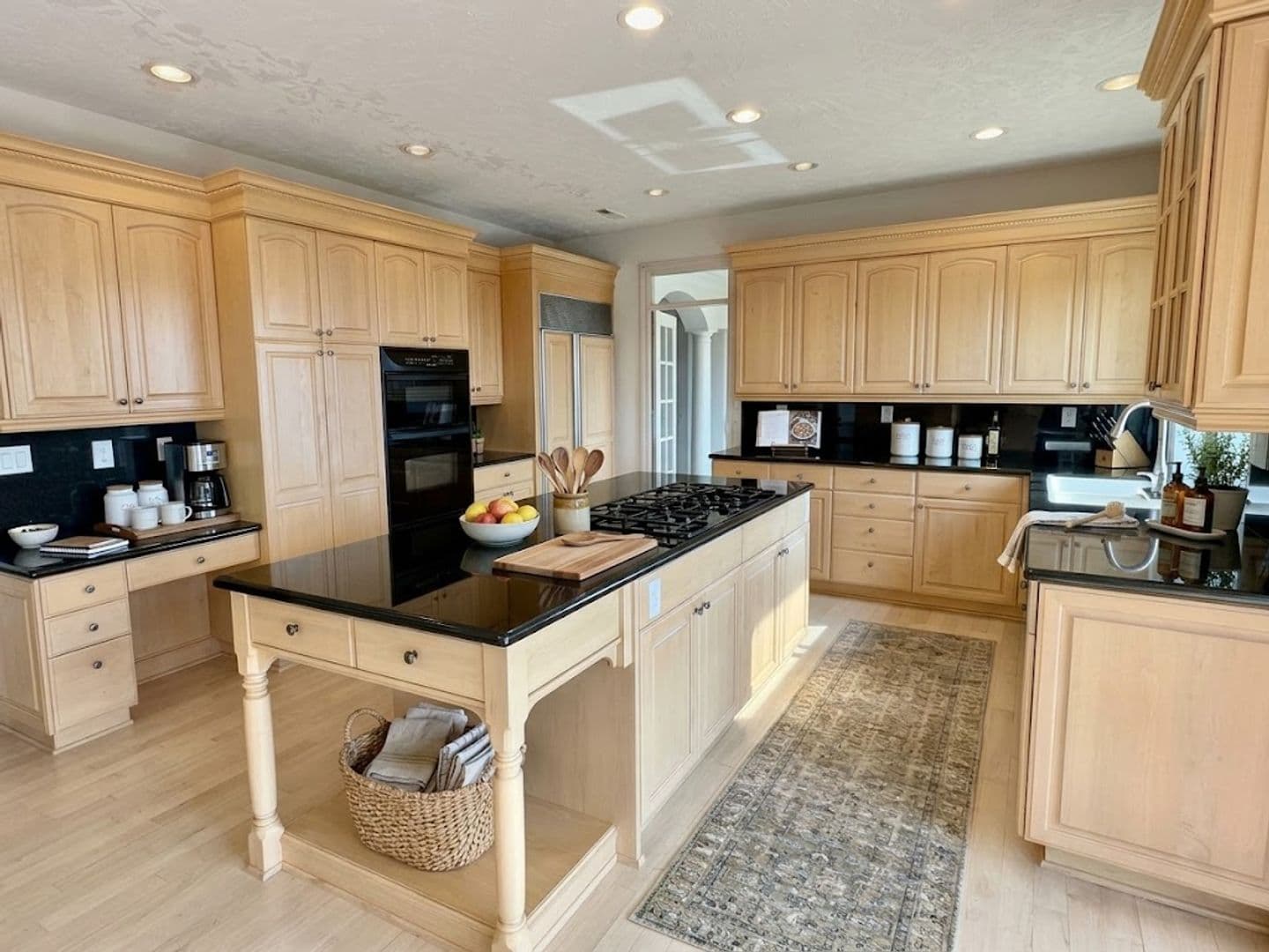 PORTLAND House: 3014 NW CHAPIN DR.