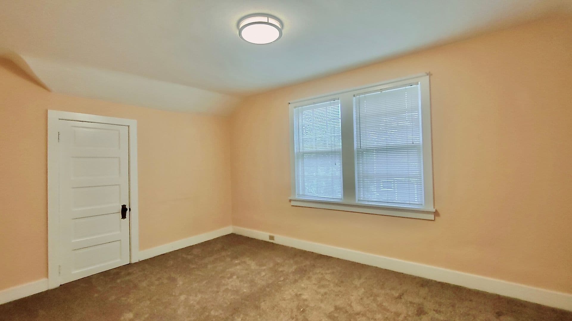 PORTLAND House: 4435 NE 73RD AVE.