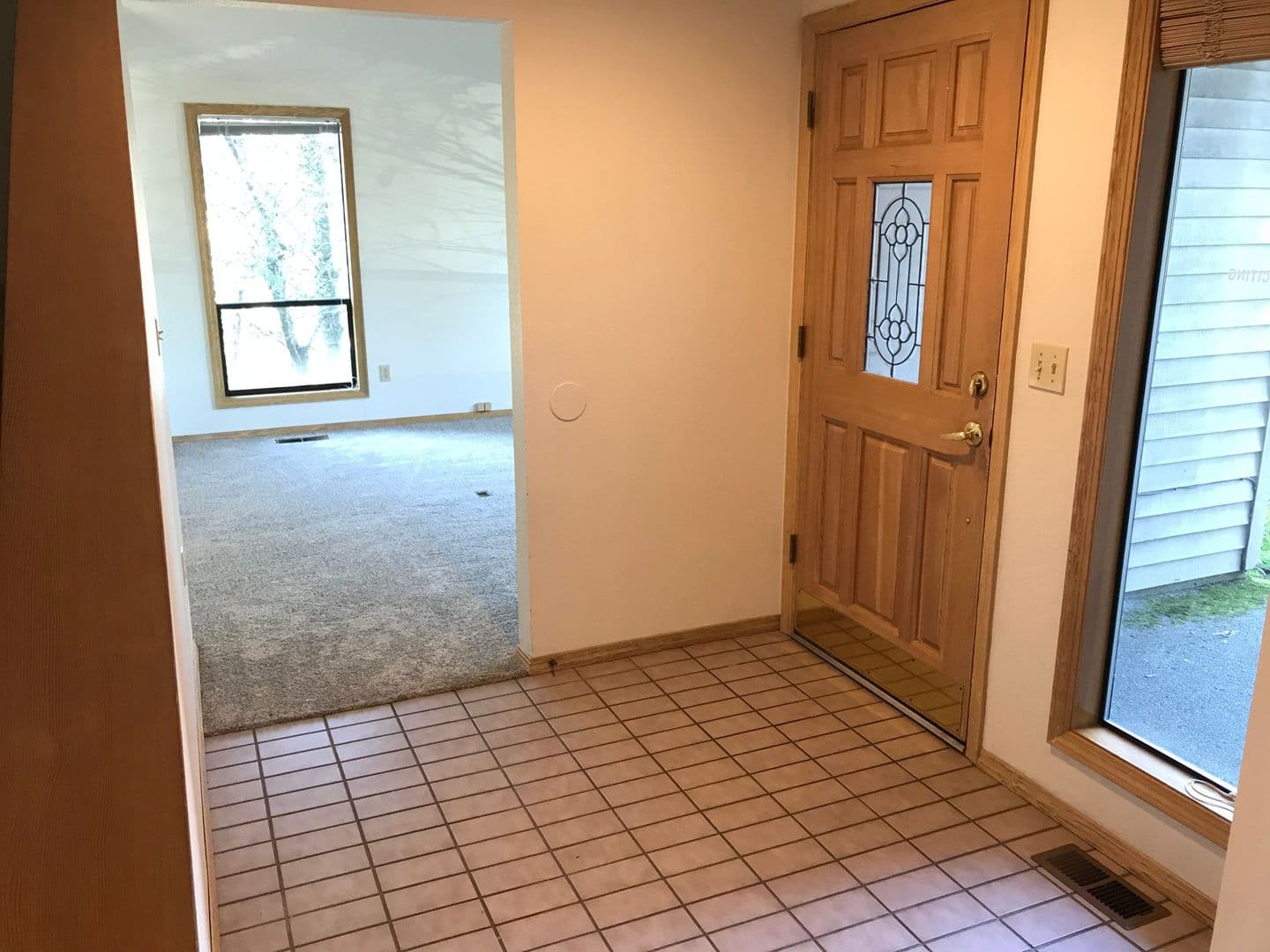 TIGARD House: 9570 SW MILLEN DR