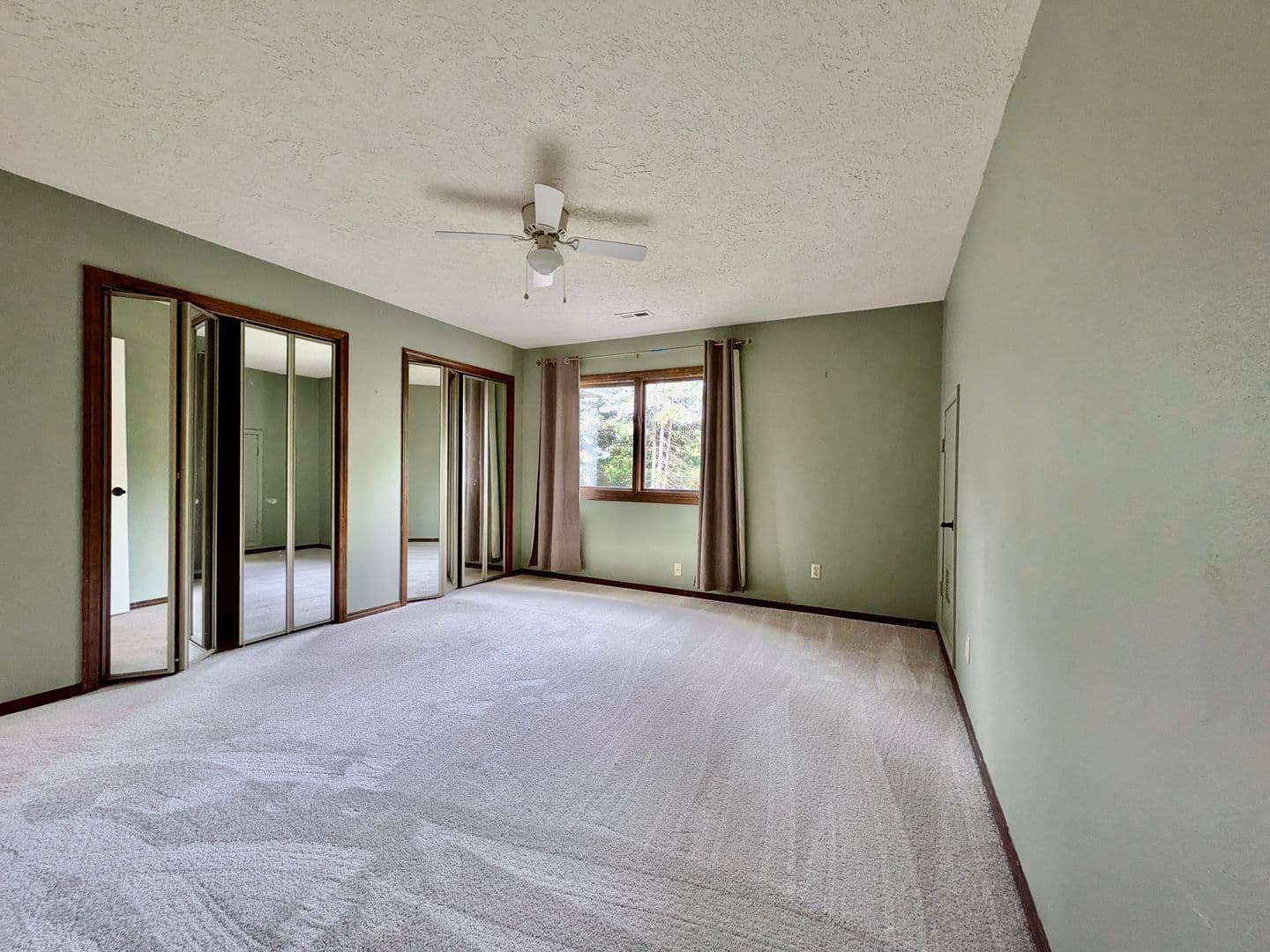 LAKE OSWEGO House: 18132 WESTVIEW DRIVE