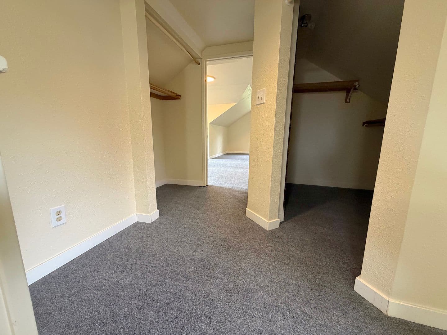 PORTLAND House: 3920 SW WILBARD ST