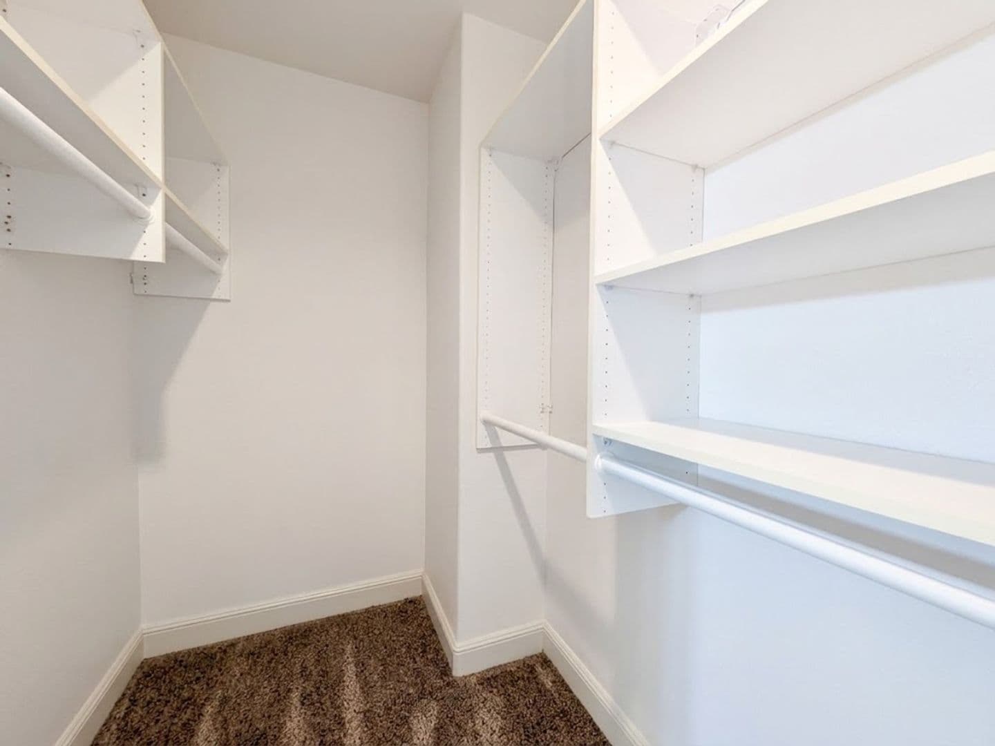 PORTLAND House: 3014 NW CHAPIN DR.