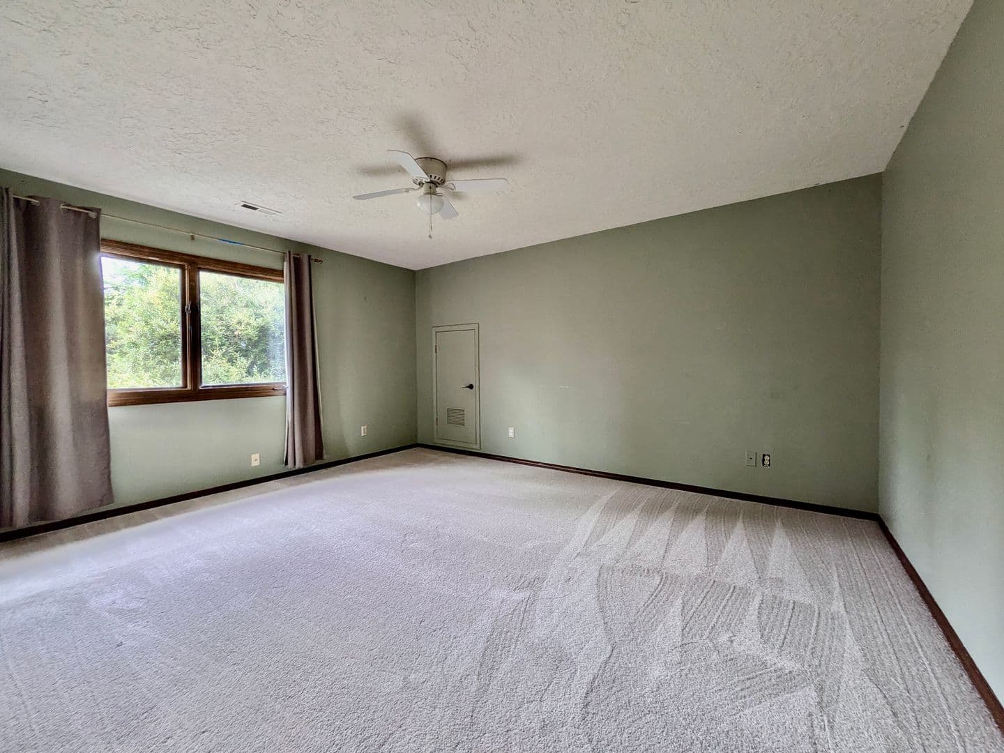 LAKE OSWEGO House: 18132 WESTVIEW DRIVE