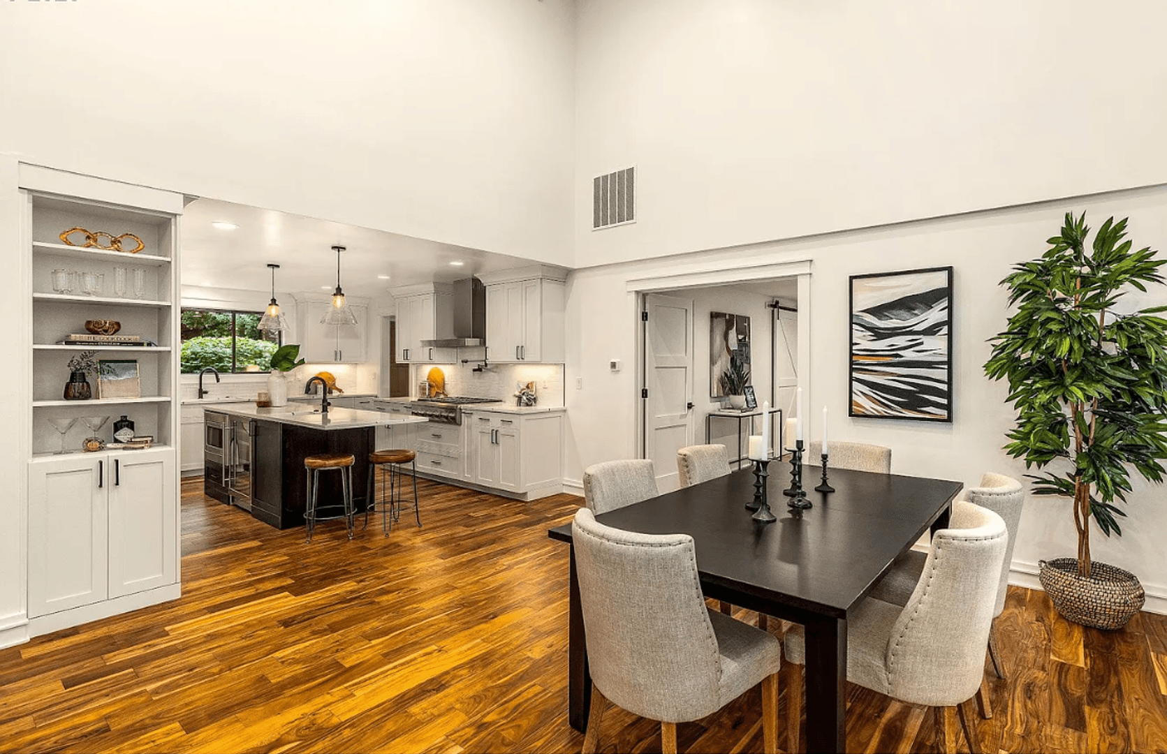 TIGARD House: 14255 SW 125TH AVE