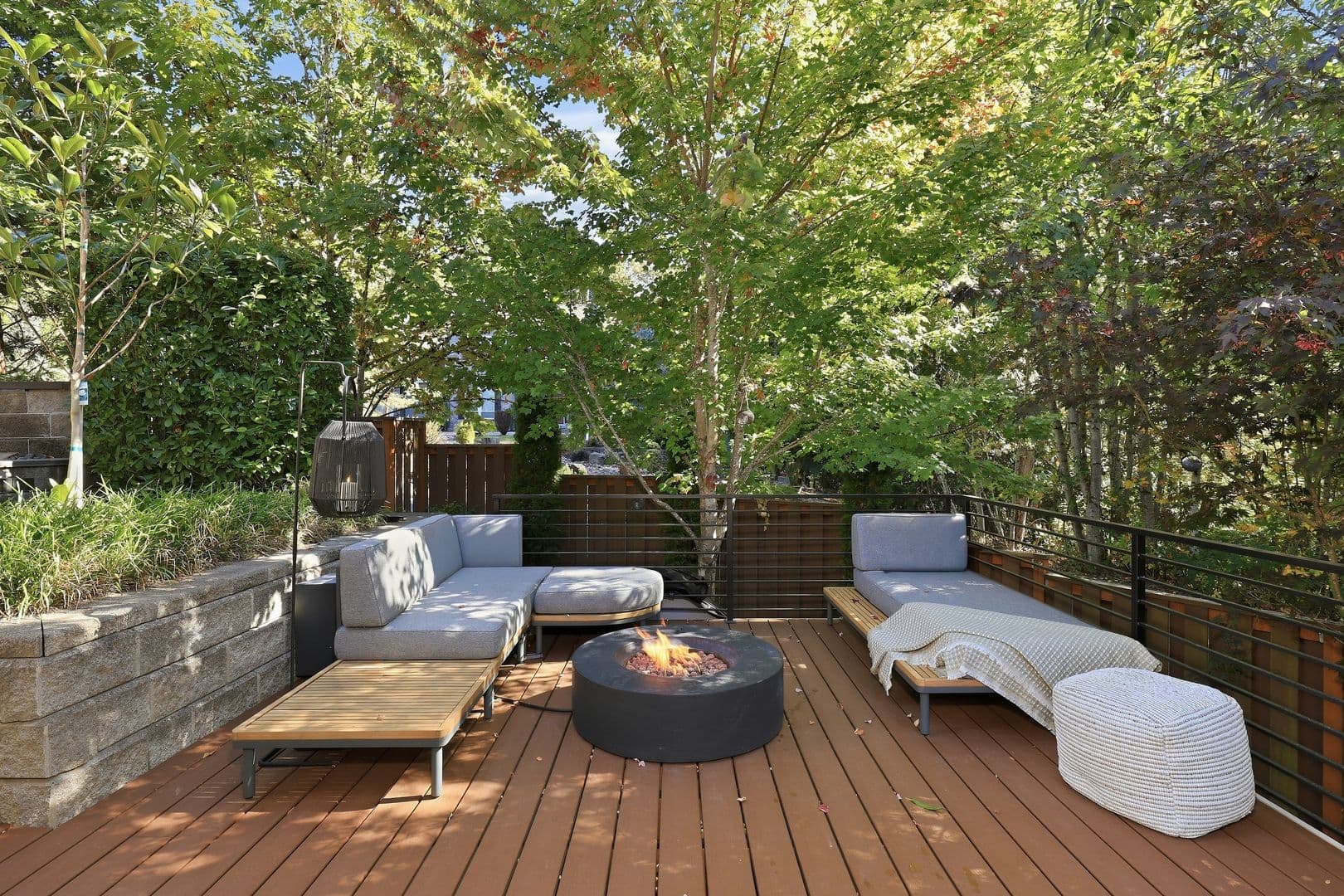 PORTLAND House: 10160 NW BARNHART LN