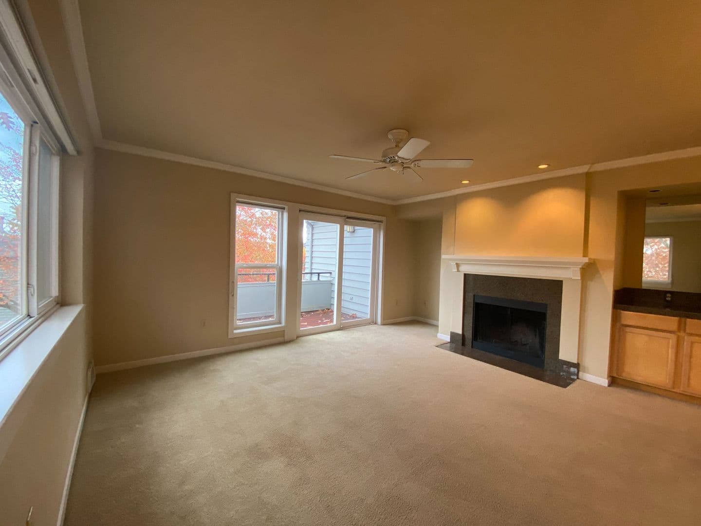 PORTLAND House: 4970 SW LANDING DR