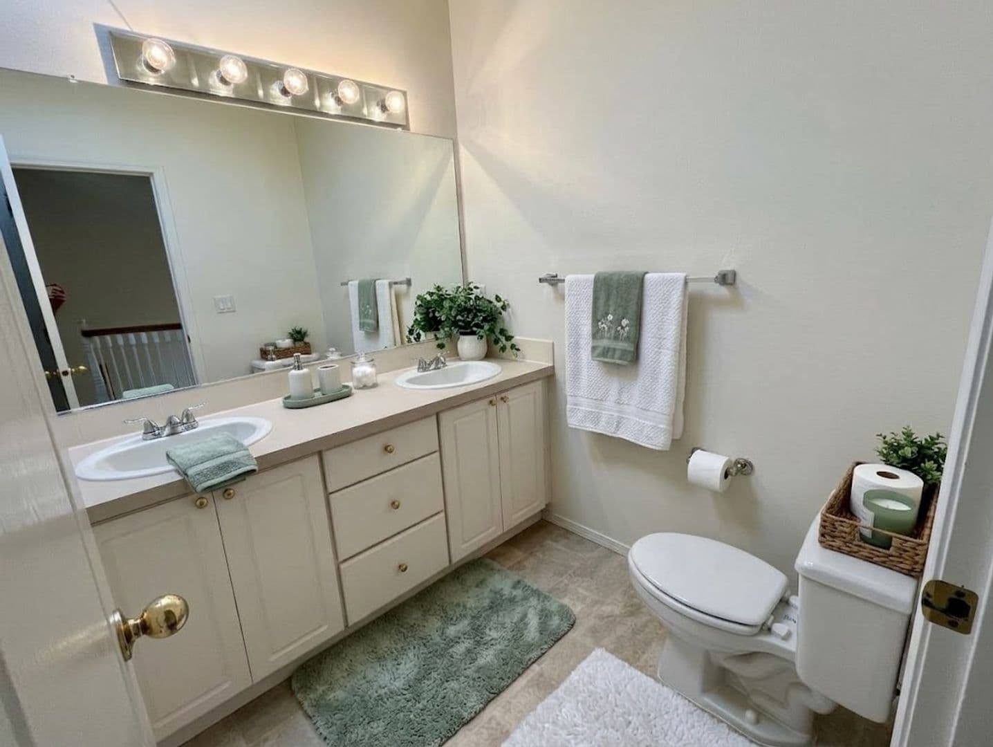 PORTLAND House: 2742 NW CANNON WAY