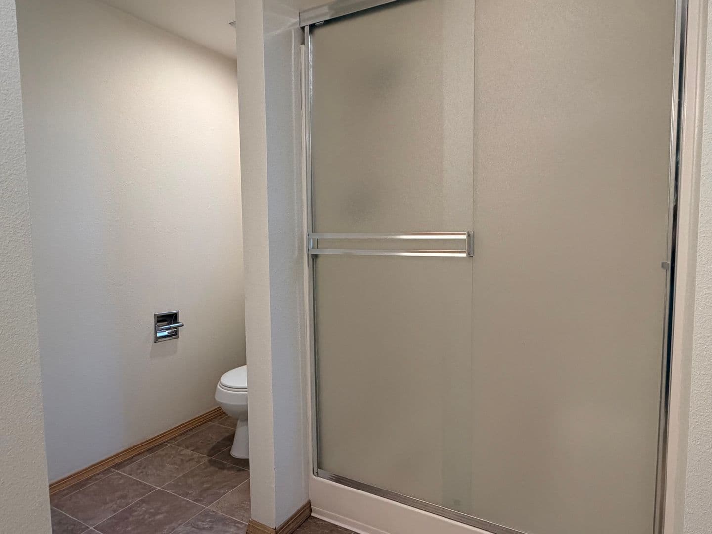 TIGARD House: 9570 SW MILLEN DR