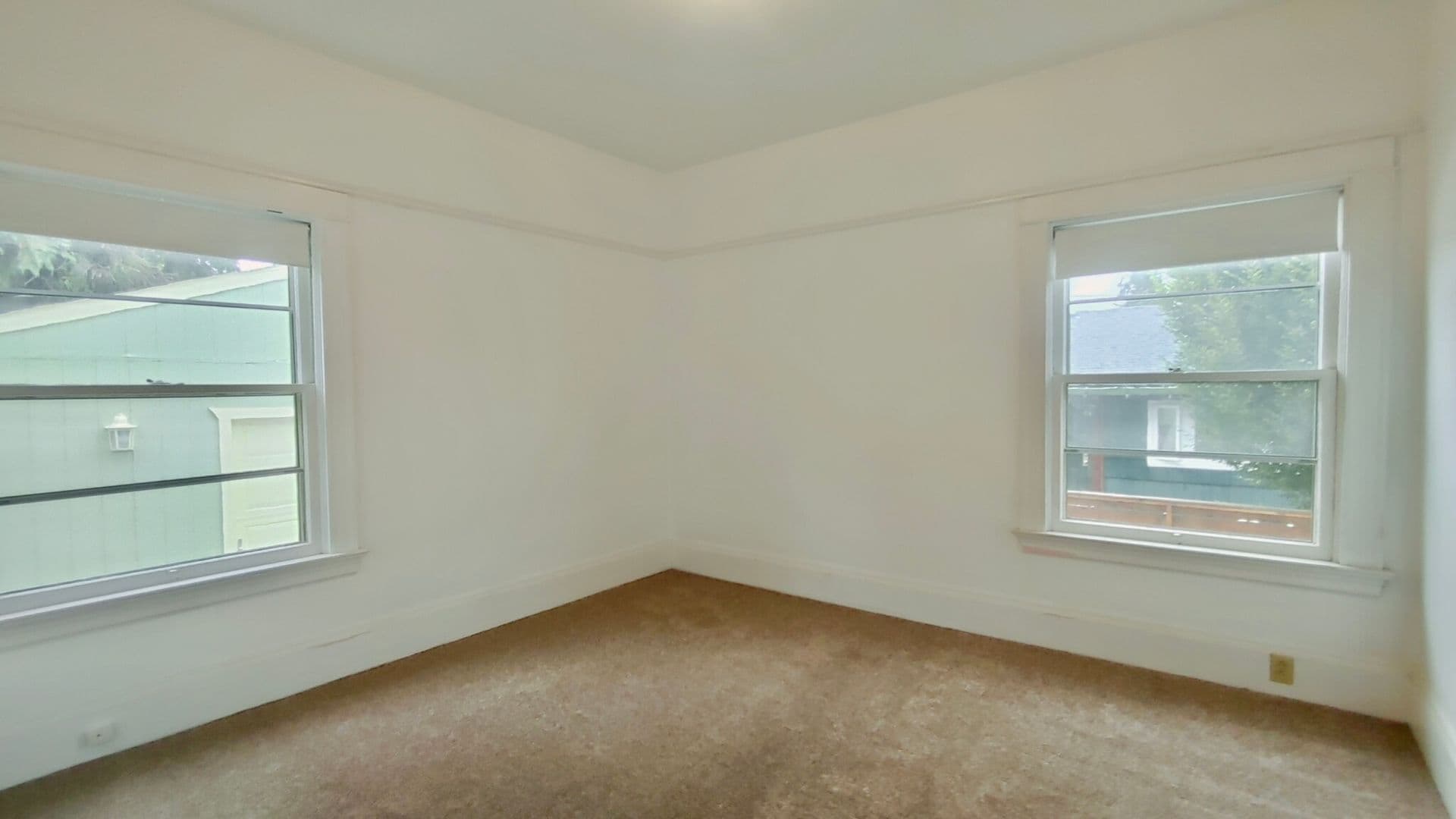 PORTLAND House: 4435 NE 73RD AVE.