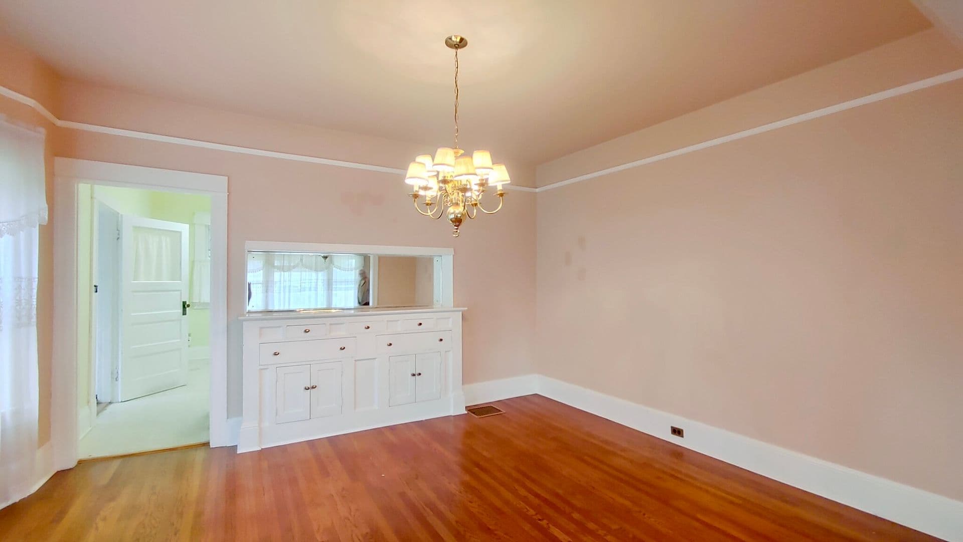PORTLAND House: 4435 NE 73RD AVE.