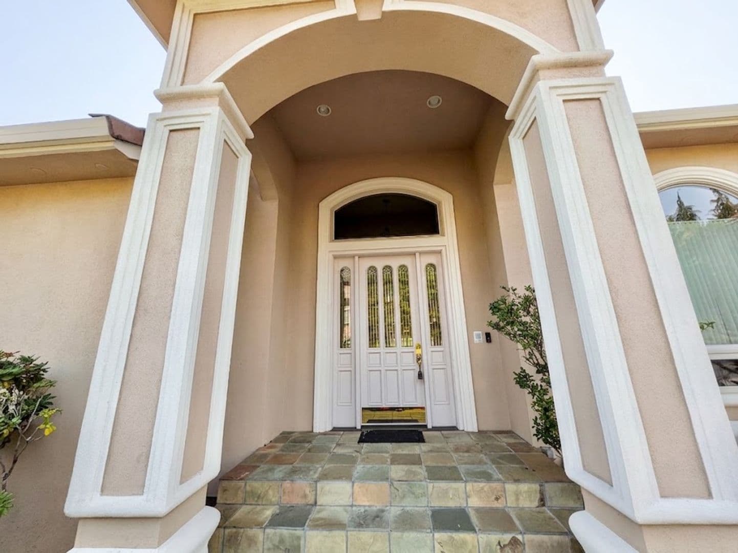 PORTLAND House: 3014 NW CHAPIN DR.