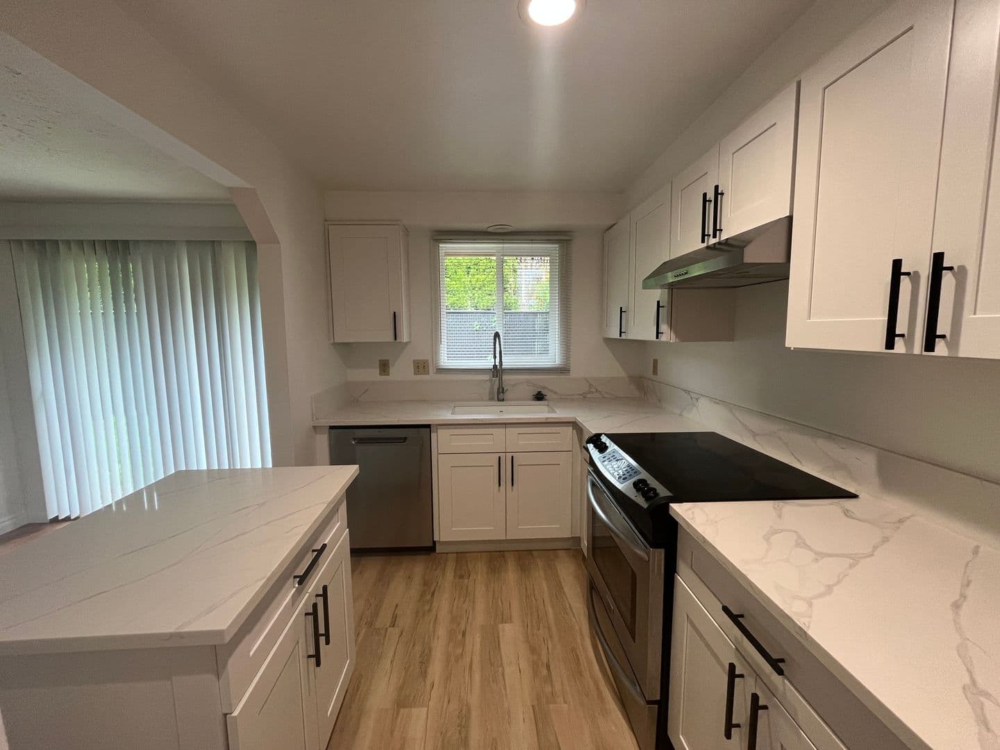WEST LINN House: 2780 OXFORD ST