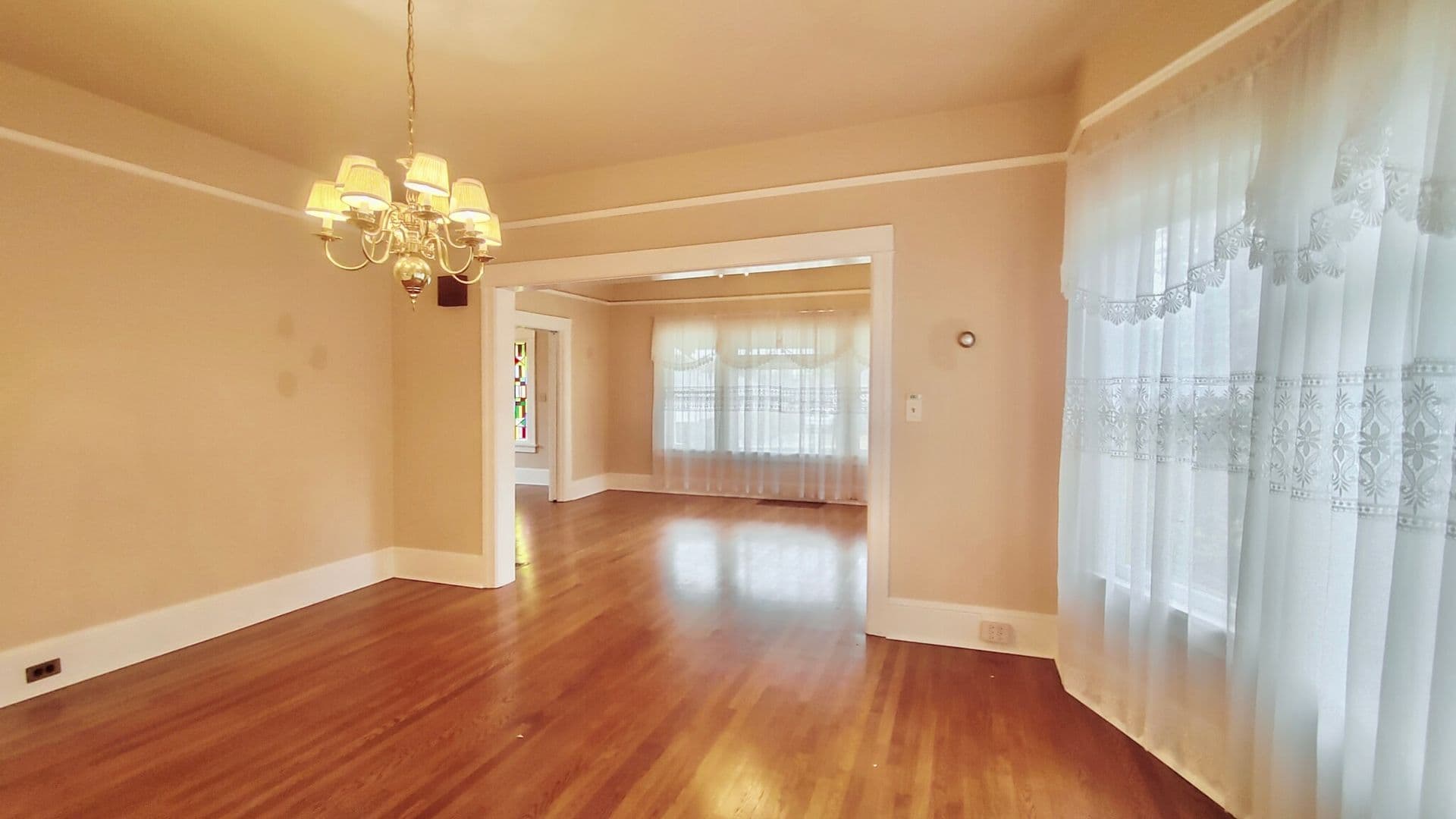 PORTLAND House: 4435 NE 73RD AVE.