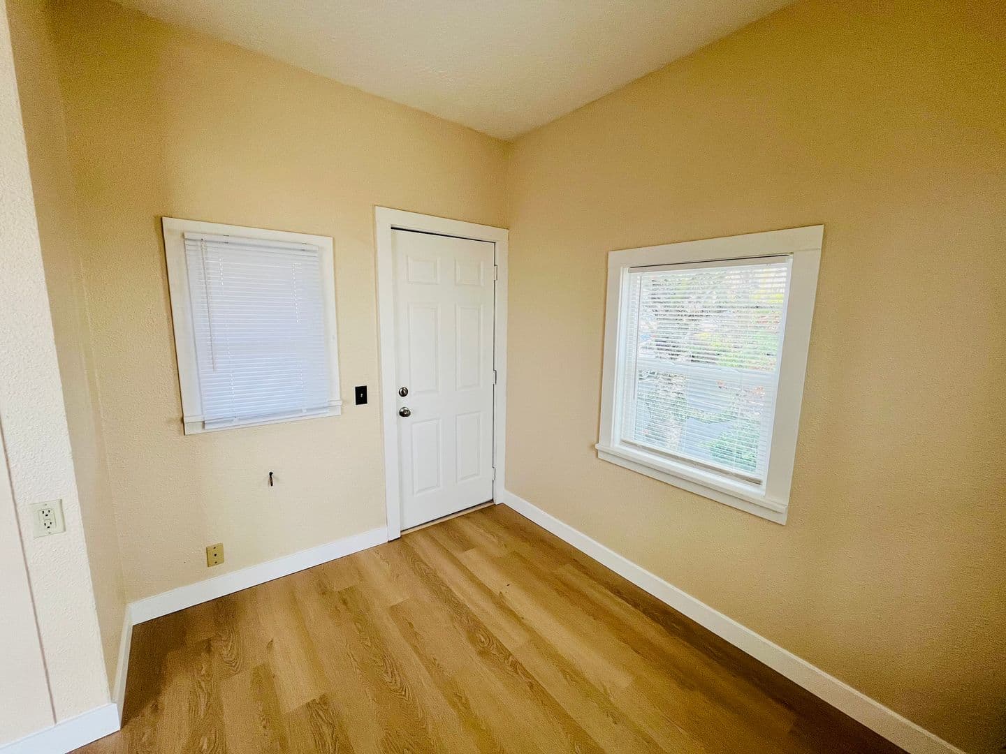 PORTLAND Apartment: 4234 S VIEW POINT TERRACE